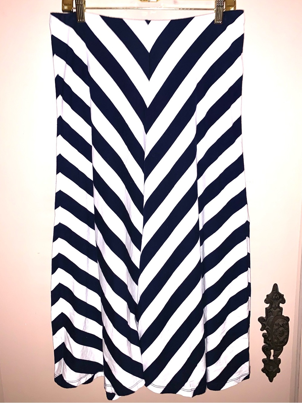 Chaps Navy and White Chevron Maxi Skirt